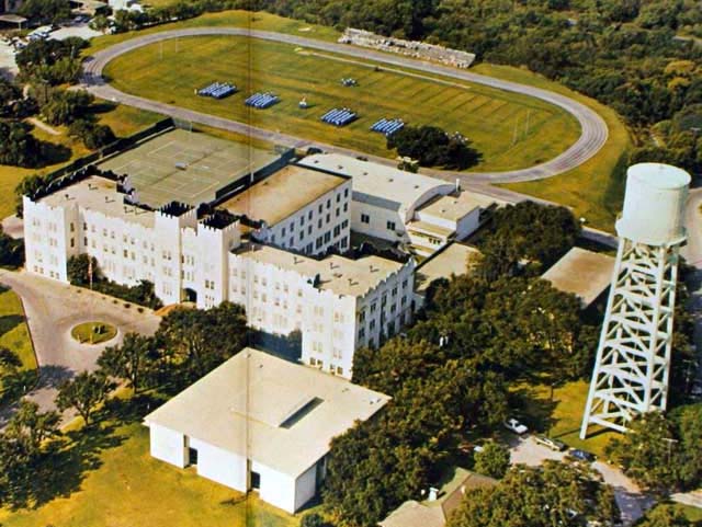 TMI Campus 1969